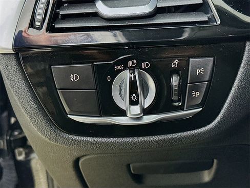 Used 2017 BMW 540i image 12