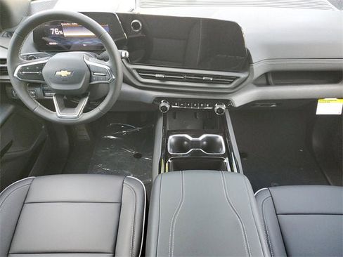 New 2026 Chevrolet Silverado EV LT image 7