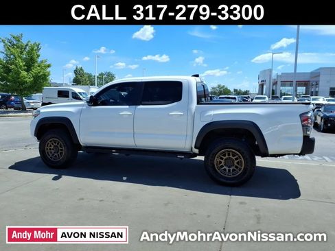 Used 2021 Toyota Tacoma TRD Off-Road AWD/4WD image 5