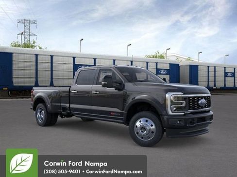 New 2026 Ford F450 4x4 Crew Cab Super Duty image 1