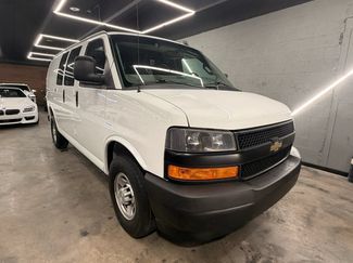 Used 2024 Chevrolet Express 2500 w/ Driver Convenience Package RWD video 2