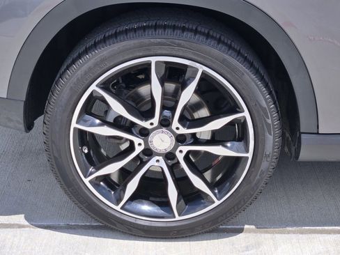 Used 2015 Mercedes-Benz GLA 250 4MATIC image 10