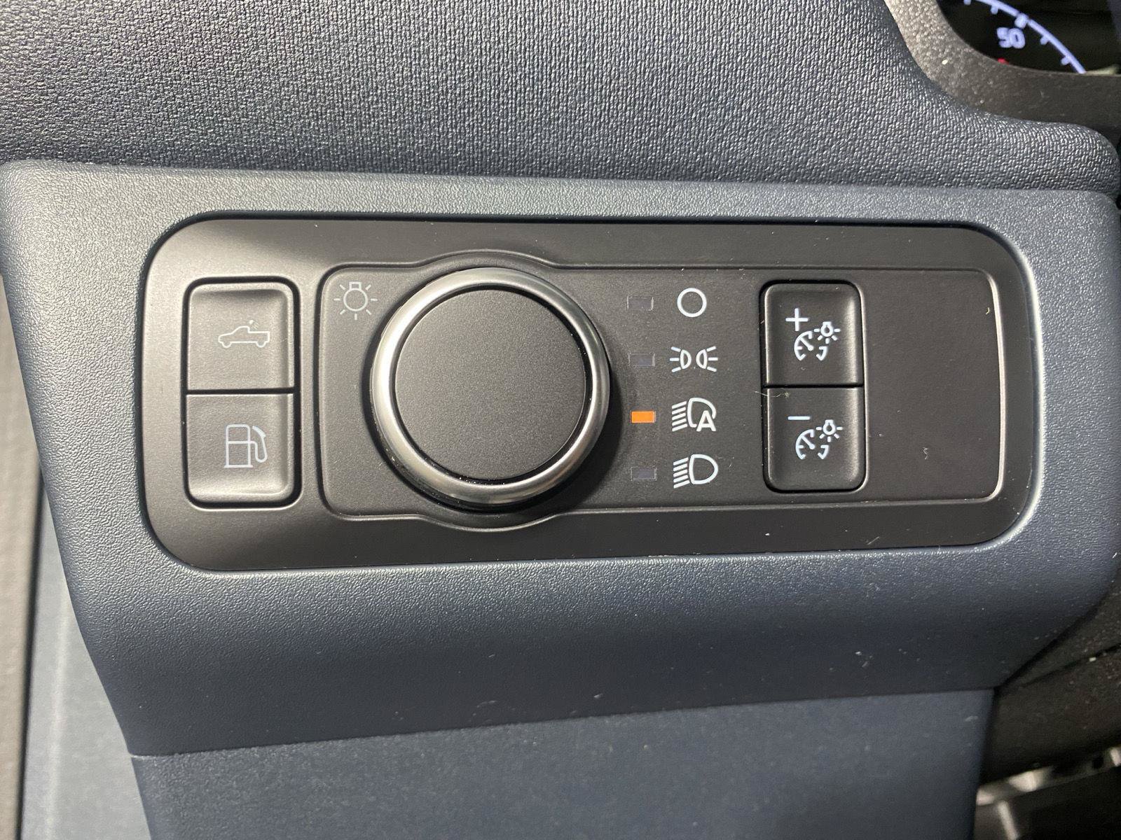 Used 2022 Ford Maverick XLT w/ XLT Luxury Package FWD image 19
