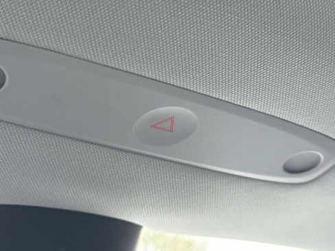 Used 2025 Tesla Model 3 RWD image 28