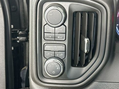 Used 2023 GMC Sierra 1500 Pro w/ Graphite Edition AWD/4WD image 19