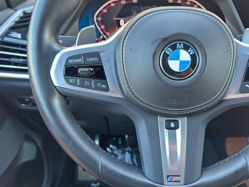 Used 2022 BMW X5 sDrive40i w/ M Sport Package RWD image 22
