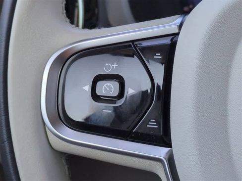 Used 2025 Volvo XC60 T8 Core w/ Protection Package Premier image 23