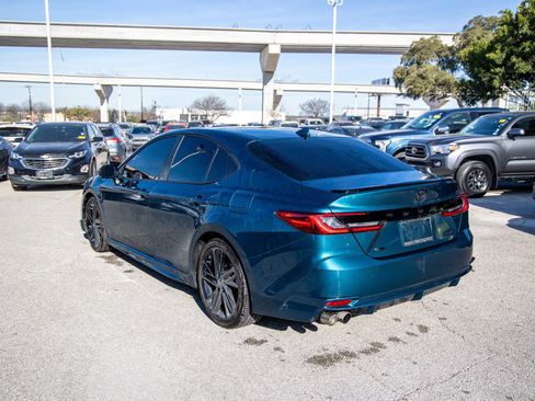 Used 2025 Toyota Camry XSE image 10