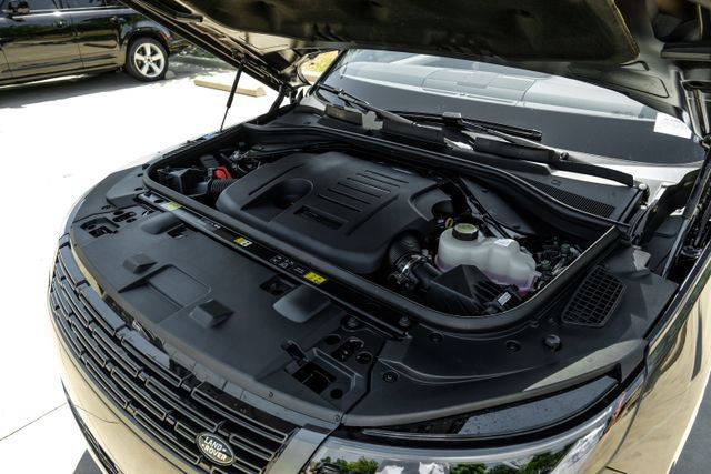 New 2026 Land Rover Range Rover Sport Dynamic SE AWD/4WD image 66