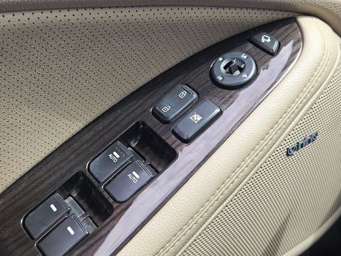 Used 2012 Kia Optima EX w/ Premium Pkg FWD image 10