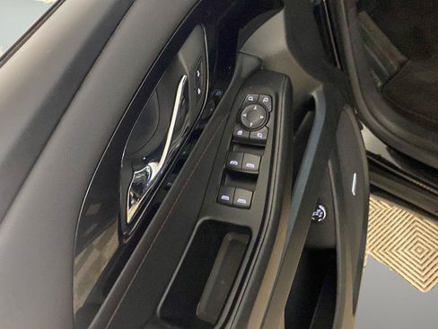 Certified 2023 Chevrolet Traverse RS FWD image 17