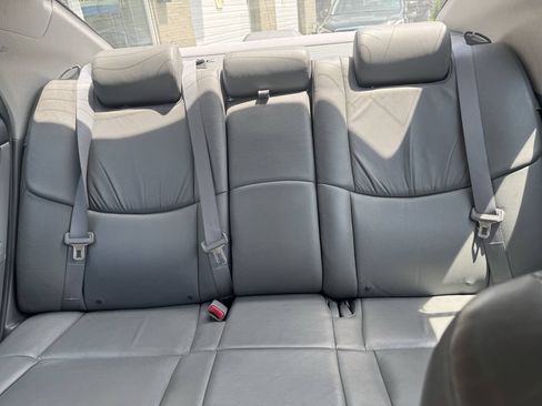 Used 2006 Toyota Avalon XLS FWD image 29
