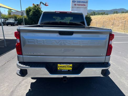 Used 2025 Chevrolet Silverado 1500 LT AWD/4WD image 9
