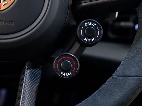 New 2026 Porsche Taycan GTS AWD/4WD image 19