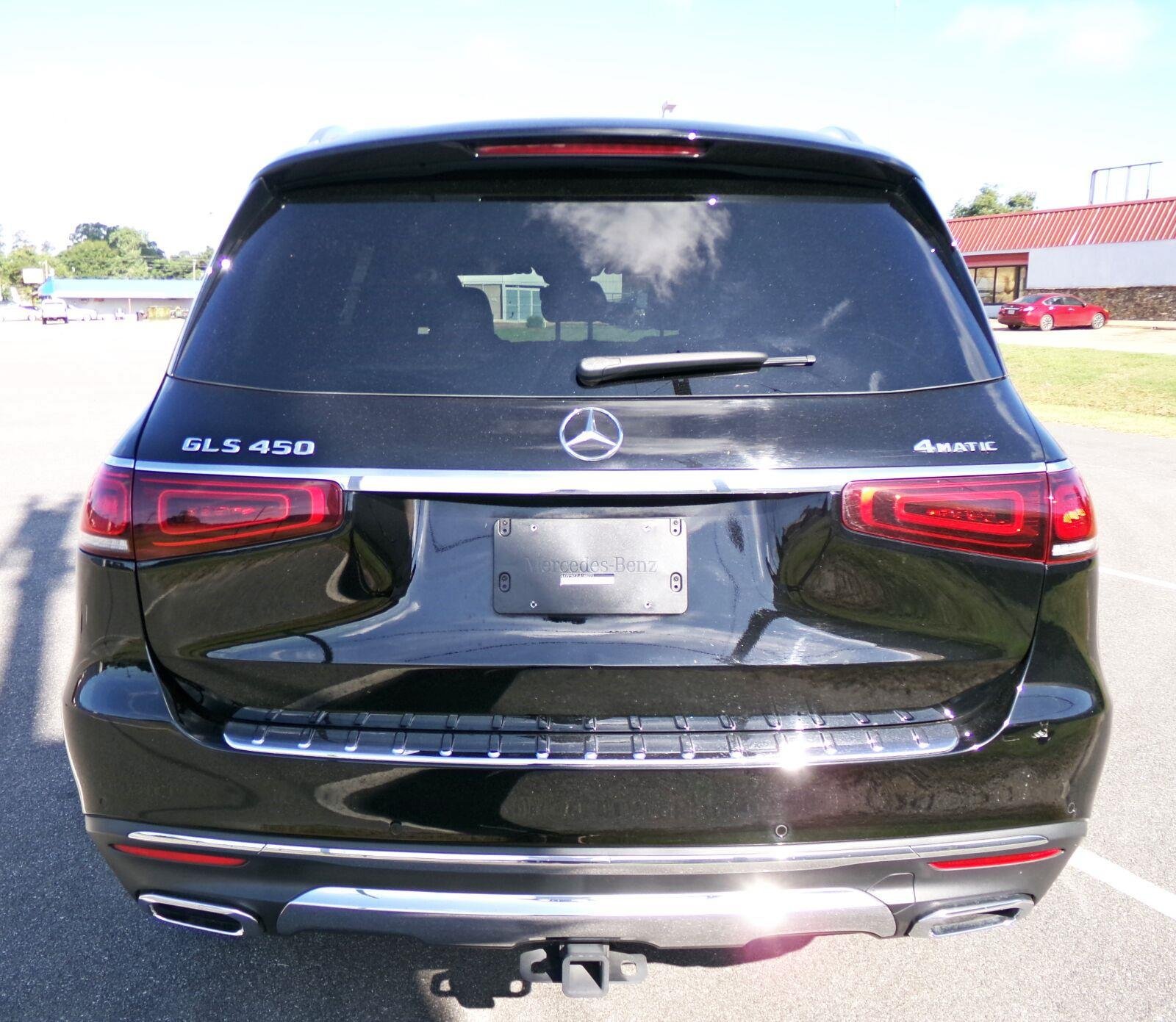 Used 2020 Mercedes-Benz GLS 450 4MATIC image 5