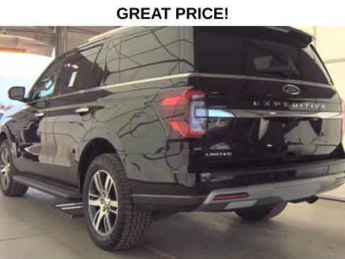 Used 2024 Ford Expedition Limited image 8