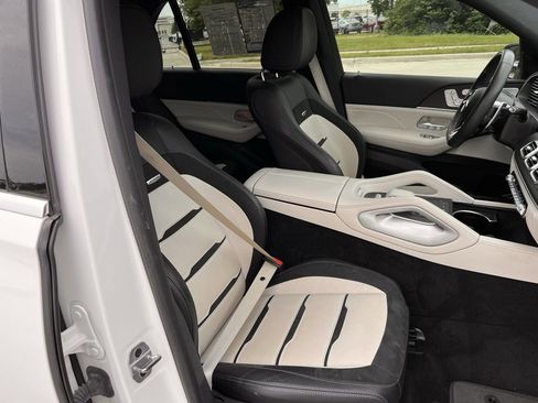 Used 2024 Mercedes-Benz GLE 53 AMG 4MATIC image 23