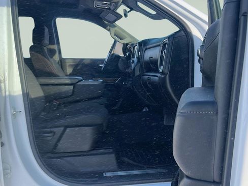 Used 2022 Chevrolet Silverado 1500 LT AWD/4WD image 30