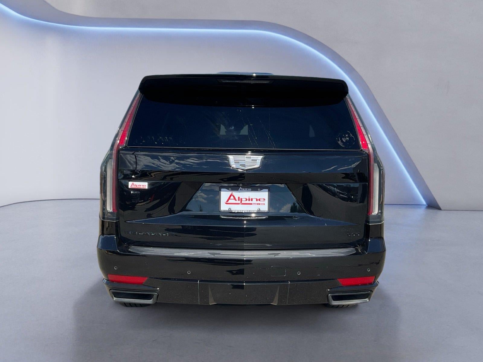 Certified 2024 Cadillac Escalade Sport Platinum w/ LPO, ONYX Package AWD/4WD image 4