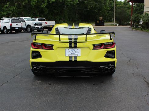 Used 2022 Chevrolet Corvette Stingray Preferred Cpe w/ Z51 Performance Package RWD image 14