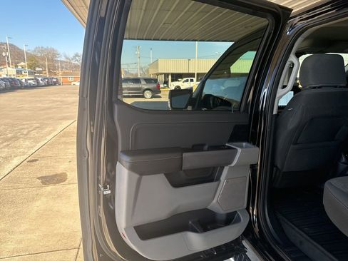 Used 2022 Ford F150 XLT w/ Equipment Group 302A High image 15