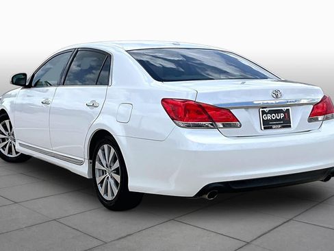 Used 2012 Toyota Avalon Limited FWD image 12