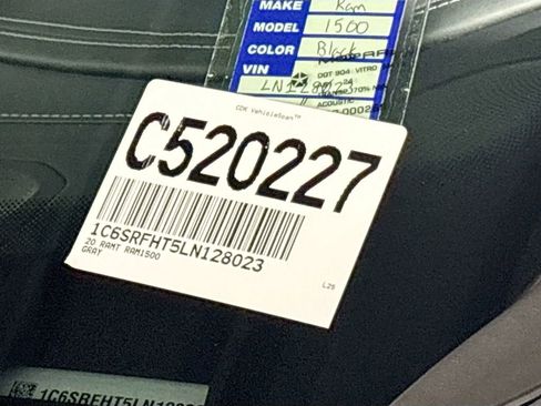 Used 2020 RAM 1500 Limited image 26