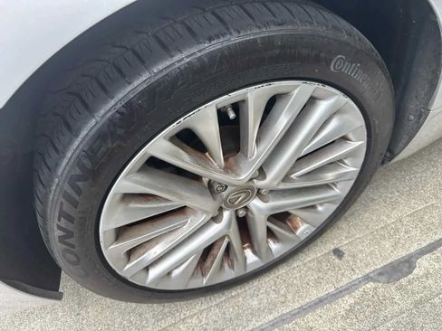 Used 2013 Lexus ES 350 w/ Luxury Pkg FWD image 4