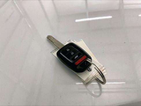 Used 2021 Honda CR-V LX image 9