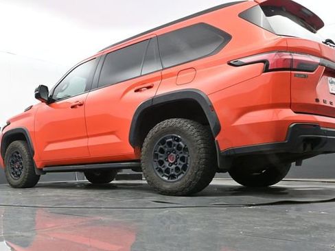 Used 2023 Toyota Sequoia TRD Pro AWD/4WD image 27