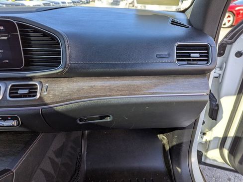 Used 2020 Mercedes-Benz GLS 450 4MATIC image 35
