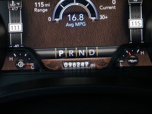 Used 2020 RAM 1500 Laramie image 28