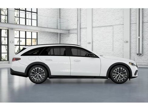 New 2025 Mercedes-Benz E 450 4MATIC All-Terrain Wagon image 16