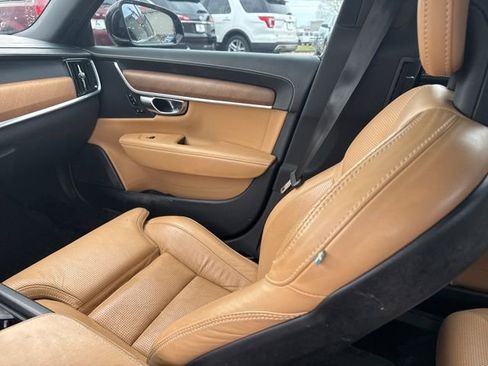 Used 2017 Volvo S90 T6 Inscription w/ Climate Package image 16