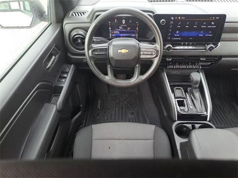 Used 2023 Chevrolet Colorado W/T w/ Advanced Trailering Package image 11