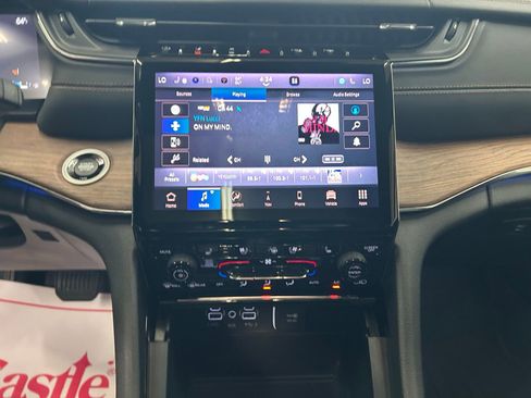 Certified 2023 Jeep Grand Cherokee Summit w/ Adv Protech Group IV AWD/4WD image 19
