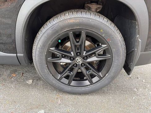 Used 2024 Toyota Grand Highlander Platinum image 6