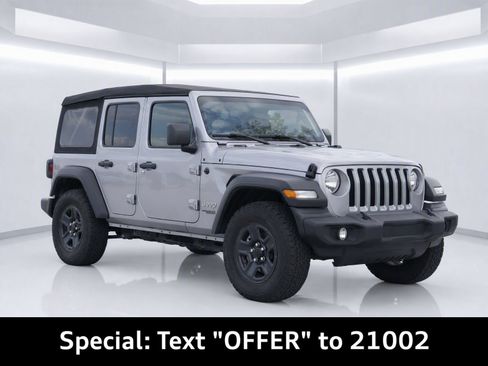 Used 2018 Jeep Wrangler Unlimited Sport AWD/4WD image 2