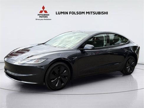 Used 2025 Tesla Model 3 Long Range RWD image 1