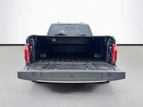 Used 2025 Ford F150 Raptor AWD/4WD image 12