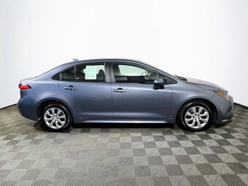 Certified 2025 Toyota Corolla LE FWD image 8