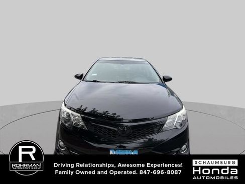 Used 2013 Toyota Camry SE FWD image 2