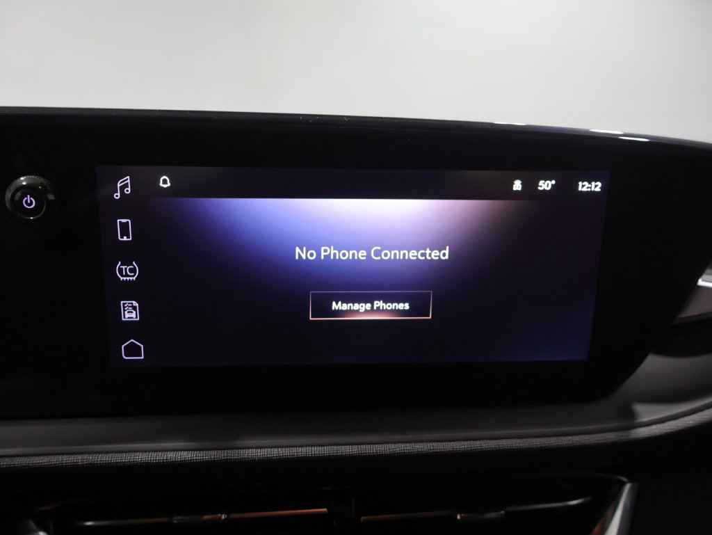 Used 2024 Buick Envista Sport Touring w/ Convenience I Package FWD image 24