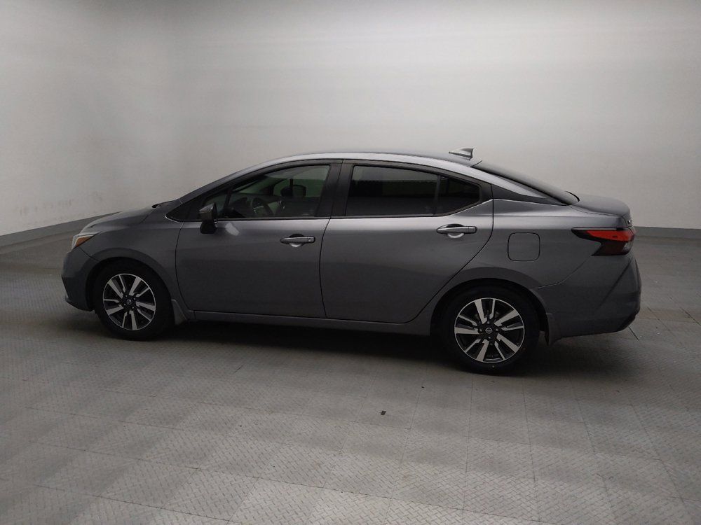 Used 2020 Nissan Versa SV FWD image 3