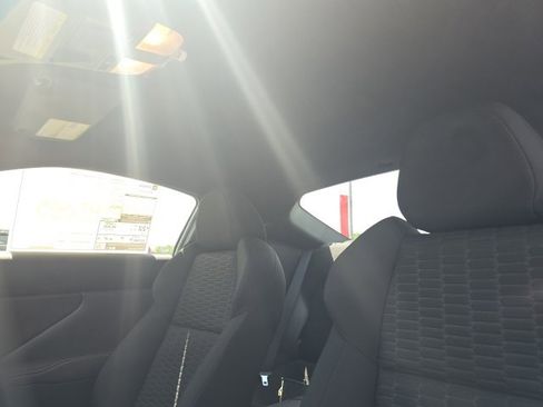 New 2025 Toyota GR86 image 10