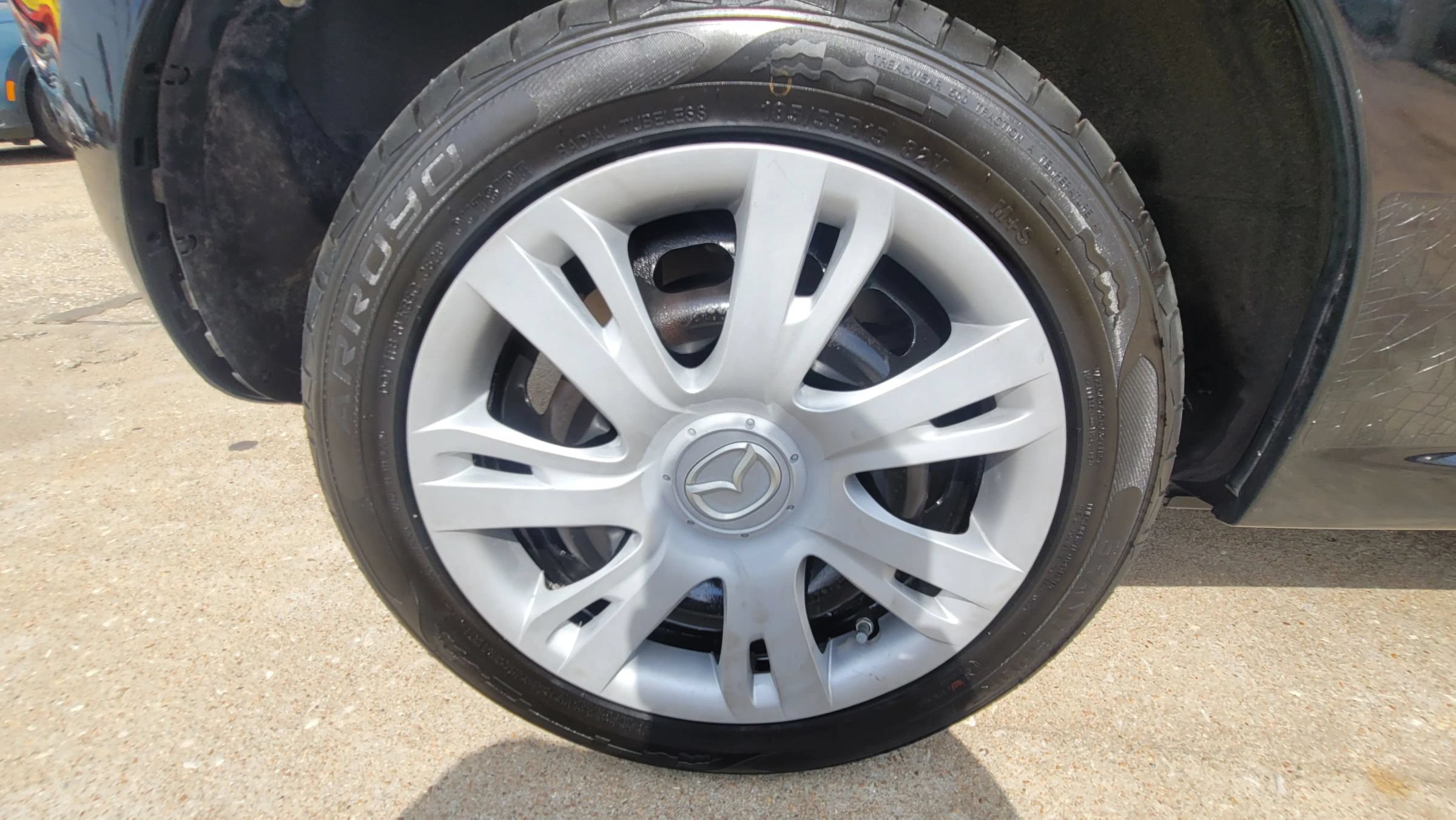 Used 2014 MAZDA MAZDA2 Sport FWD image 10