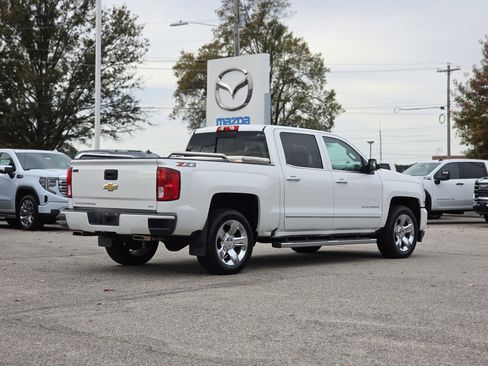 Used 2018 Chevrolet Silverado 1500 LTZ Z71 w/ LTZ Plus Package image 7