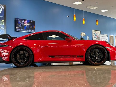 Used 2023 Porsche 911 GT3 image 5