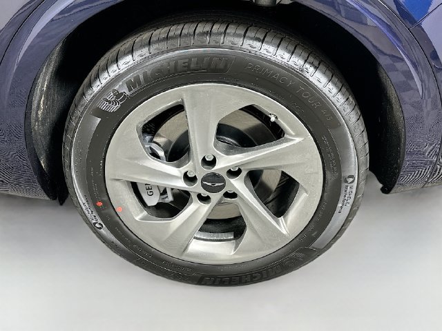 New 2026 Genesis GV70 2.5T Select AWD/4WD image 23