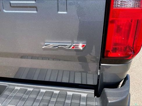 Used 2021 Chevrolet Colorado ZR2 AWD/4WD image 22